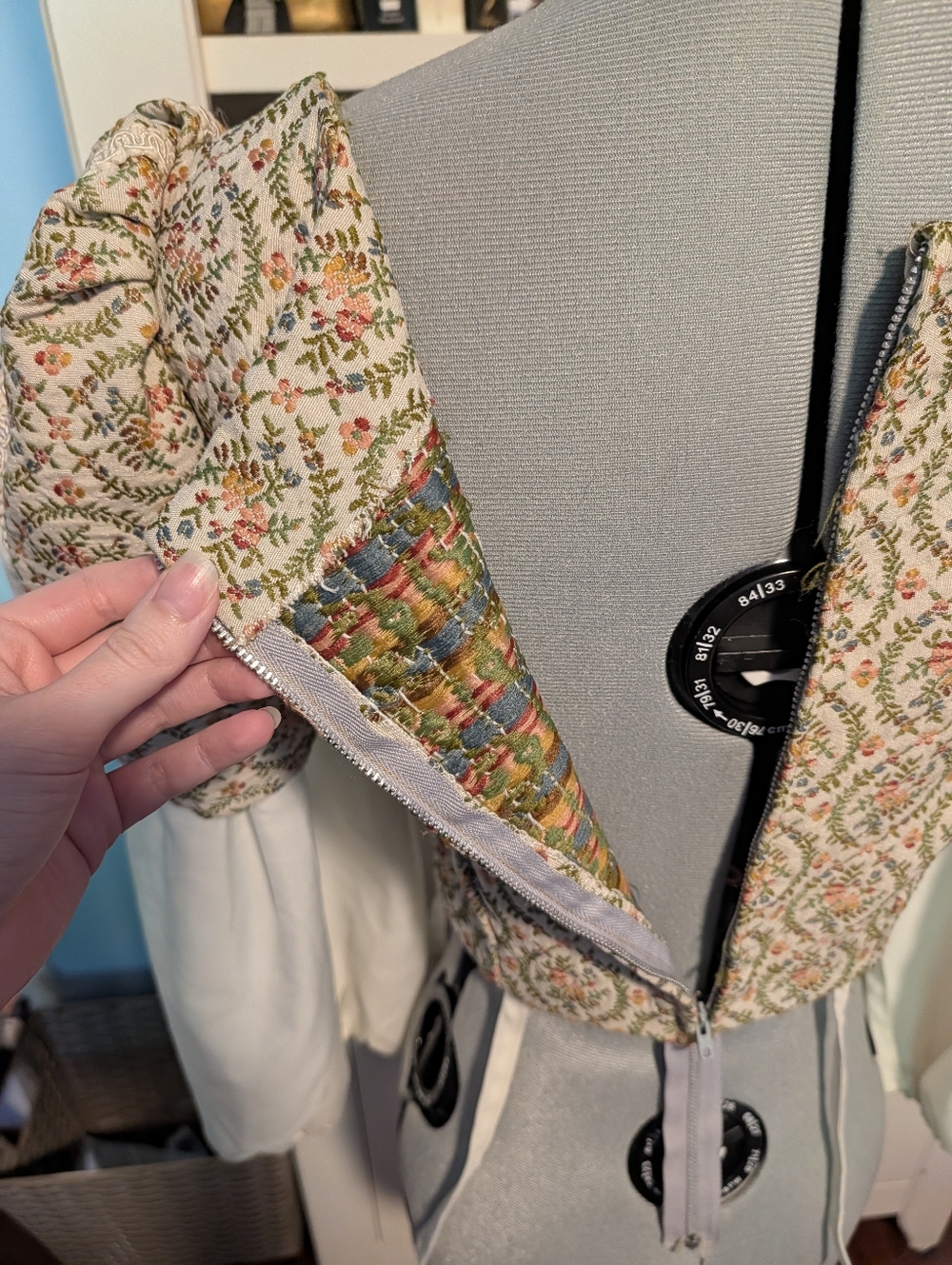 Handmade Renaissance Top - Picture 5 of 5